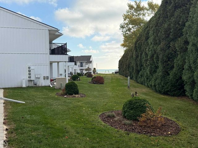 5747 Main Street, Lexington, MI 48450