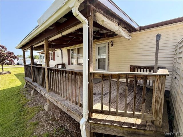 6220 Corwin Station, Newfane, NY 14108