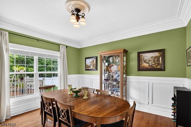 6 Bluebird Way, Raritan Boro, NJ 08869