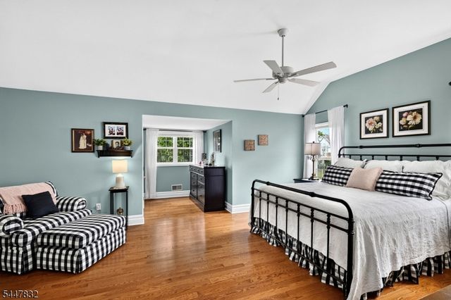 6 Bluebird Way, Raritan Boro, NJ 08869