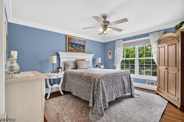 6 Bluebird Way, Raritan Boro, NJ 08869