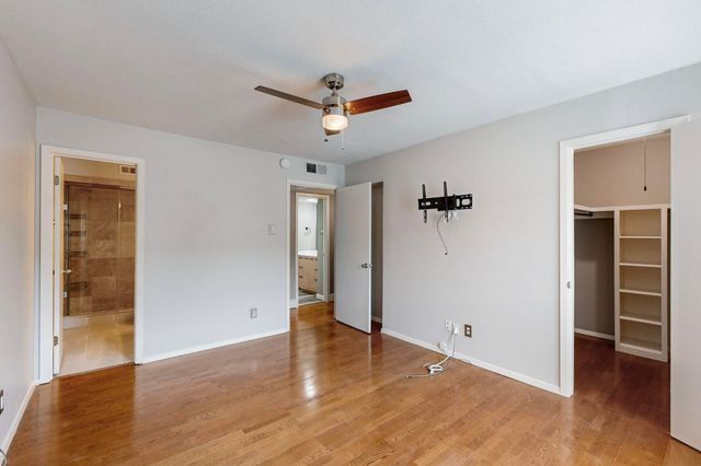 5916 Sandhurst Lane 234, Dallas, TX 75206