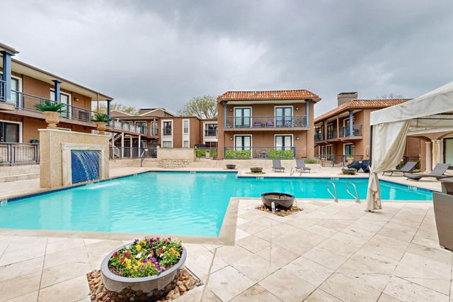 5916 Sandhurst Lane 234, Dallas, TX 75206