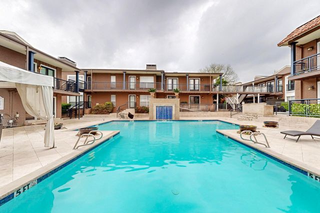 5916 Sandhurst Lane 234, Dallas, TX 75206