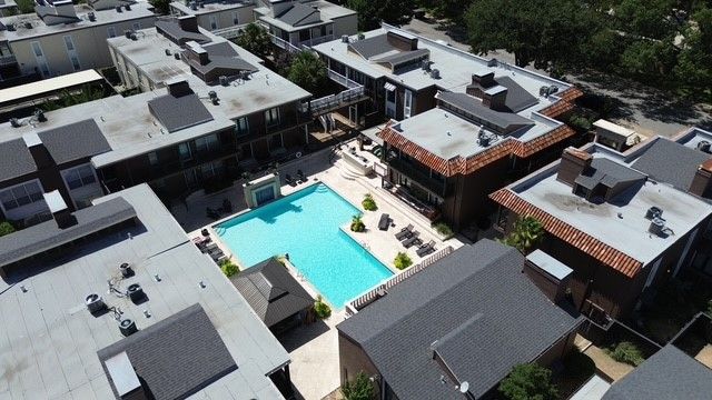 5916 Sandhurst Lane 234, Dallas, TX 75206