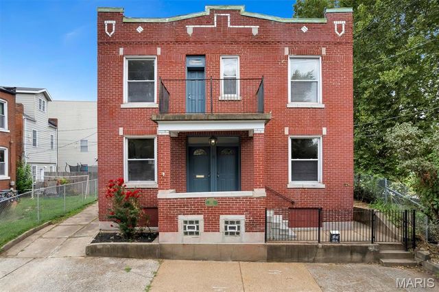 1831 Victor Street, St Louis, MO 63104