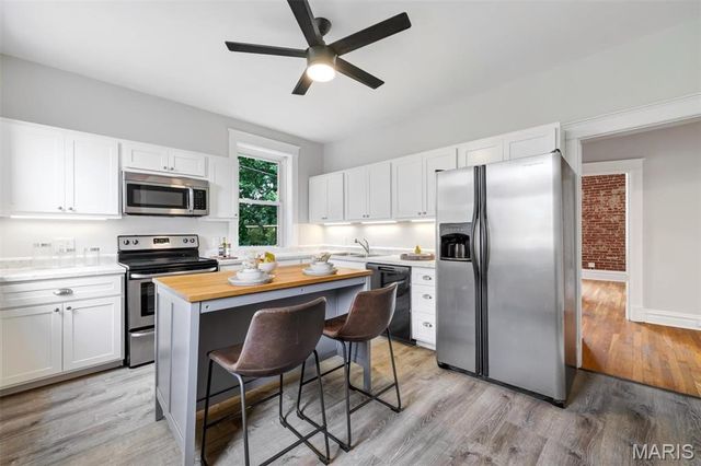 1831 Victor Street, St Louis, MO 63104