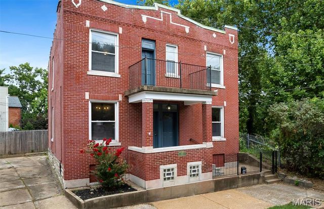 1831 Victor Street, St Louis, MO 63104