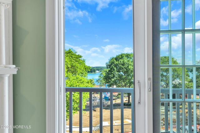 11 Wharf Avenue 3, Red Bank, NJ 07701