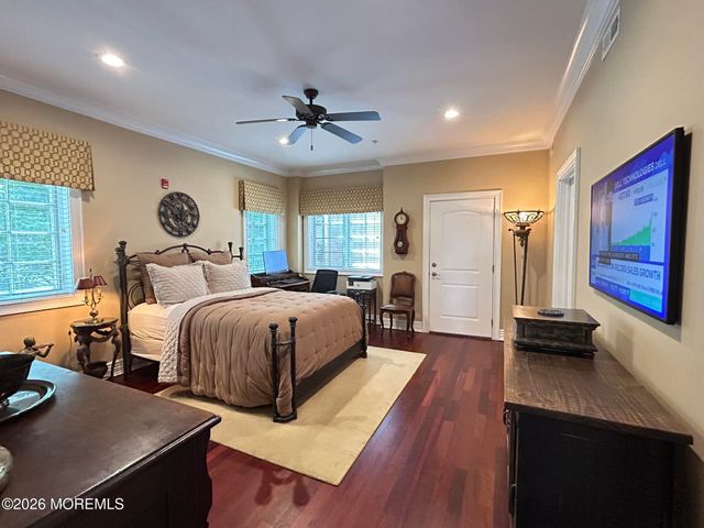 11 Wharf Avenue 3, Red Bank, NJ 07701