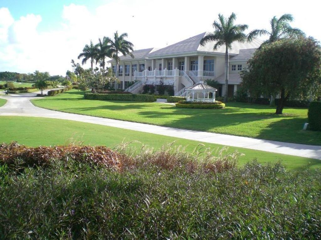 11231 Green Lake Dr, Boynton Beach, FL 33437