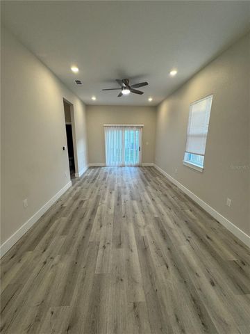 1039 53RD AVENUE N, St Petersburg, FL 33703