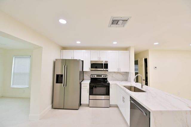 2781 SW 47th Street, Dania Beach, FL 33312