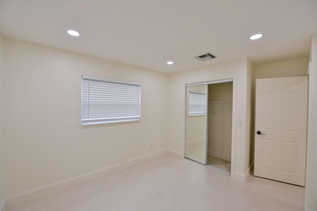 2781 SW 47th Street, Dania Beach, FL 33312