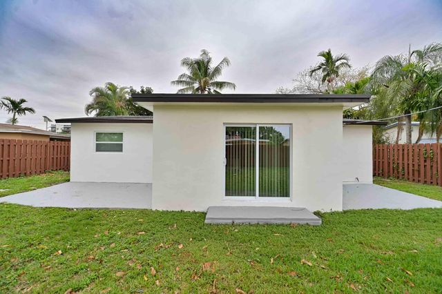 2781 SW 47th Street, Dania Beach, FL 33312
