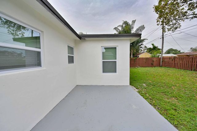 2781 SW 47th Street, Dania Beach, FL 33312