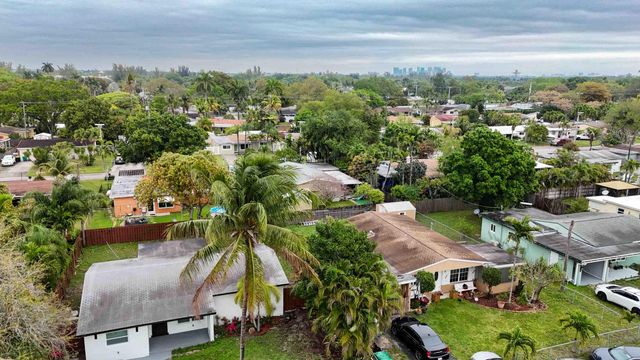2781 SW 47th Street, Dania Beach, FL 33312