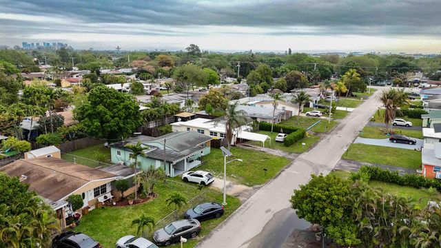 2781 SW 47th Street, Dania Beach, FL 33312
