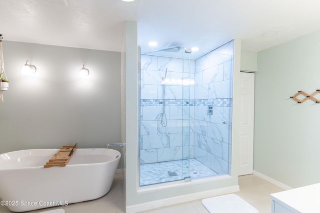 530 Prelude Street NW, Palm Bay, FL 32907