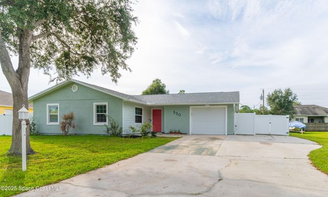 530 Prelude Street NW, Palm Bay, FL 32907