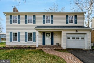 7627 LUTON PL, Alexandria, VA 22315
