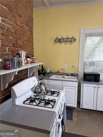 988 North Avenue, Macon, GA 31211