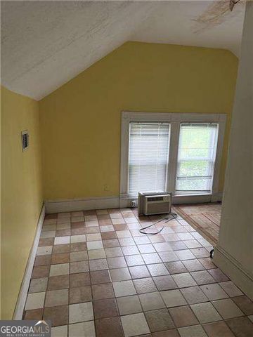 988 North Avenue, Macon, GA 31211