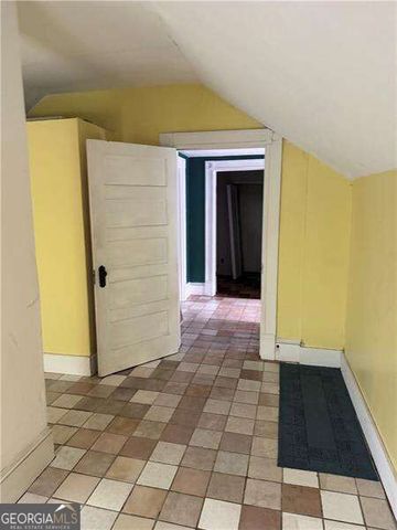 988 North Avenue, Macon, GA 31211