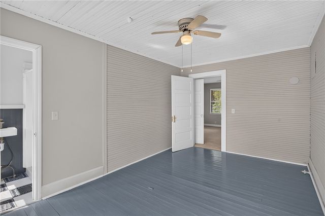 302 Gassaway Street, Central, SC 29630