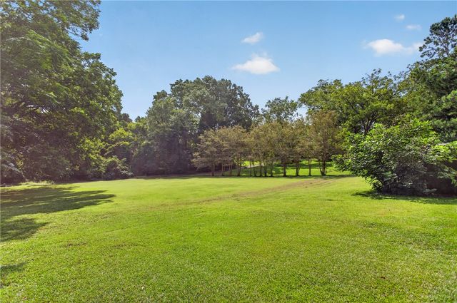 302 Gassaway Street, Central, SC 29630