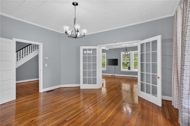 302 Gassaway Street, Central, SC 29630