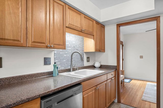 10524 Xerxes Avenue S, Bloomington, MN 55431