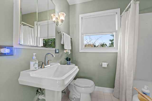 10524 Xerxes Avenue S, Bloomington, MN 55431