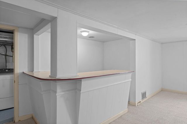 10524 Xerxes Avenue S, Bloomington, MN 55431