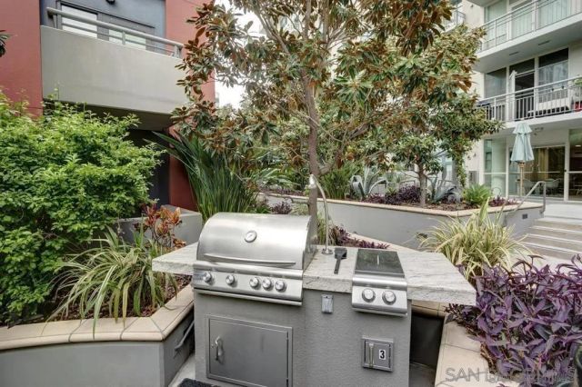 1240 India 517, San Diego, CA 92101