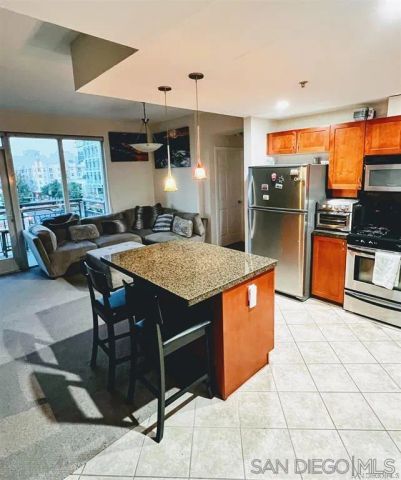 1240 India 517, San Diego, CA 92101