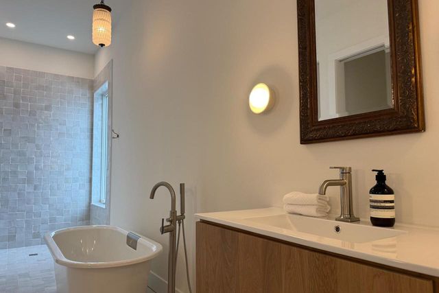 4043 Serenbe Street, Middleton, WI 53562