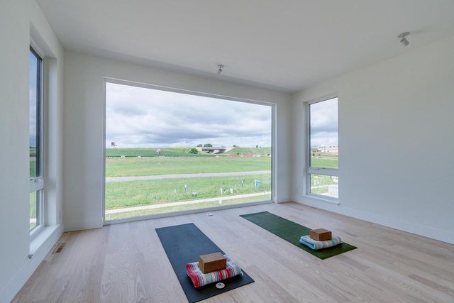 4043 Serenbe Street, Middleton, WI 53562