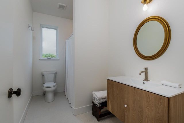 4043 Serenbe Street, Middleton, WI 53562