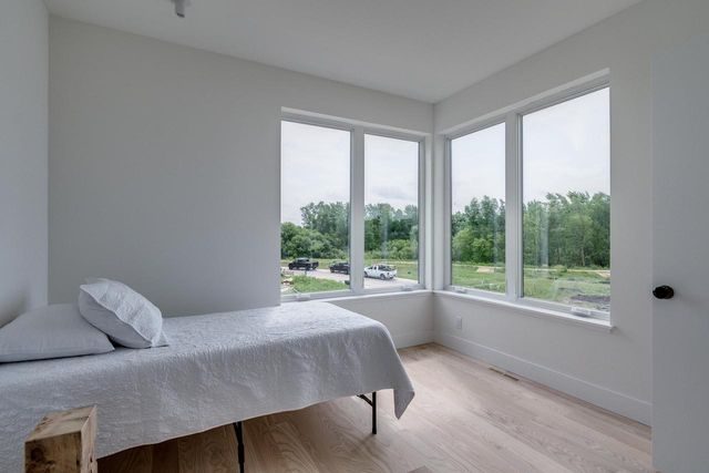 4043 Serenbe Street, Middleton, WI 53562