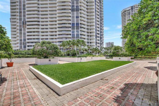 1000 Island Boulevard 1510, Aventura, FL 33160