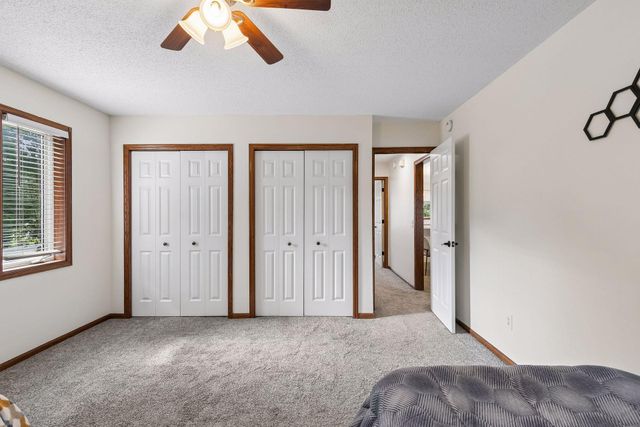 13049 Penn Avenue S, Burnsville, MN 55337