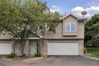 13049 Penn Avenue S, Burnsville, MN 55337