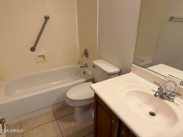 101 S PRESIDIO Drive, Gilbert, AZ 85233