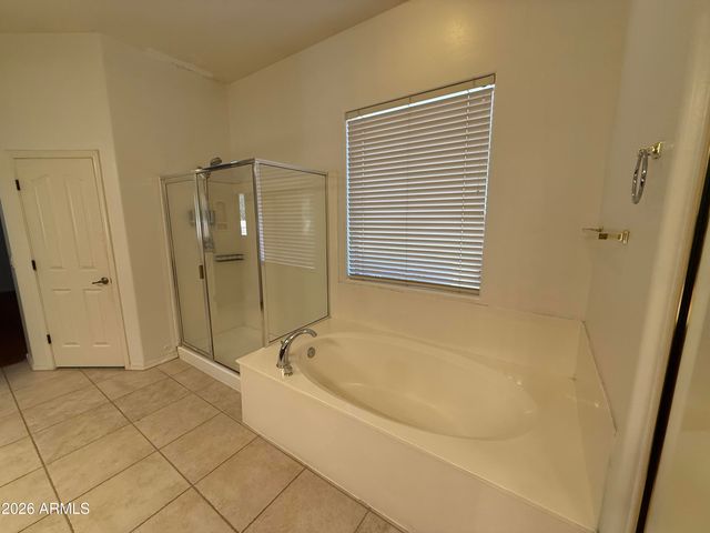 101 S PRESIDIO Drive, Gilbert, AZ 85233