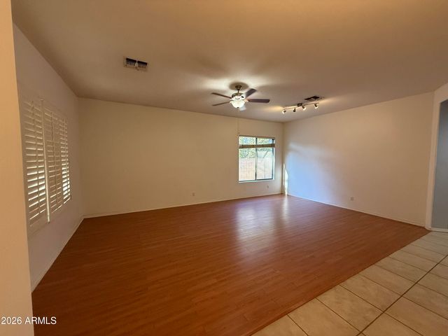 101 S PRESIDIO Drive, Gilbert, AZ 85233