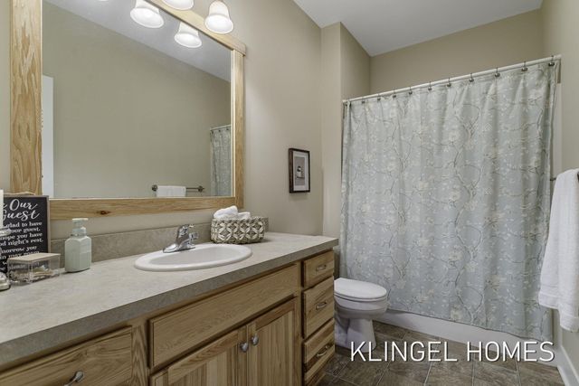 1724 Red Stem Drive, Holland, MI 49424
