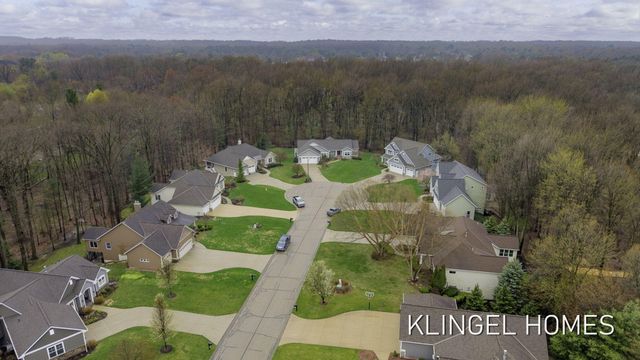 1724 Red Stem Drive, Holland, MI 49424