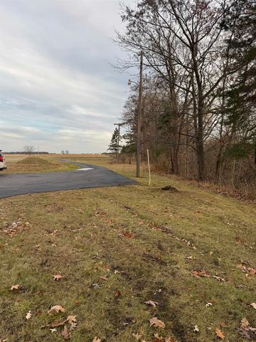 4501 N New Lothrop Road, Corunna, MI 48817
