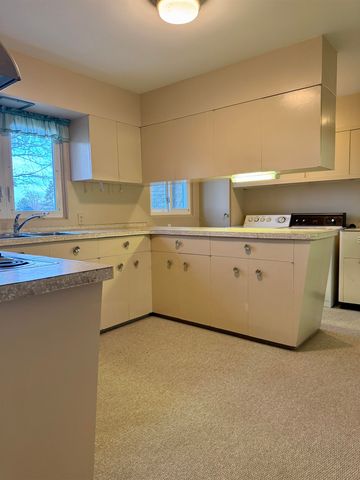 4501 N New Lothrop Road, Corunna, MI 48817